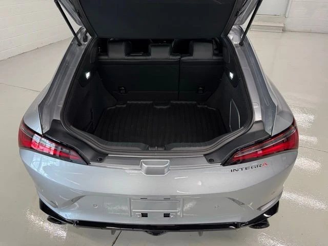 2023 Acura Integra 5th Gen - Image 9 of 28