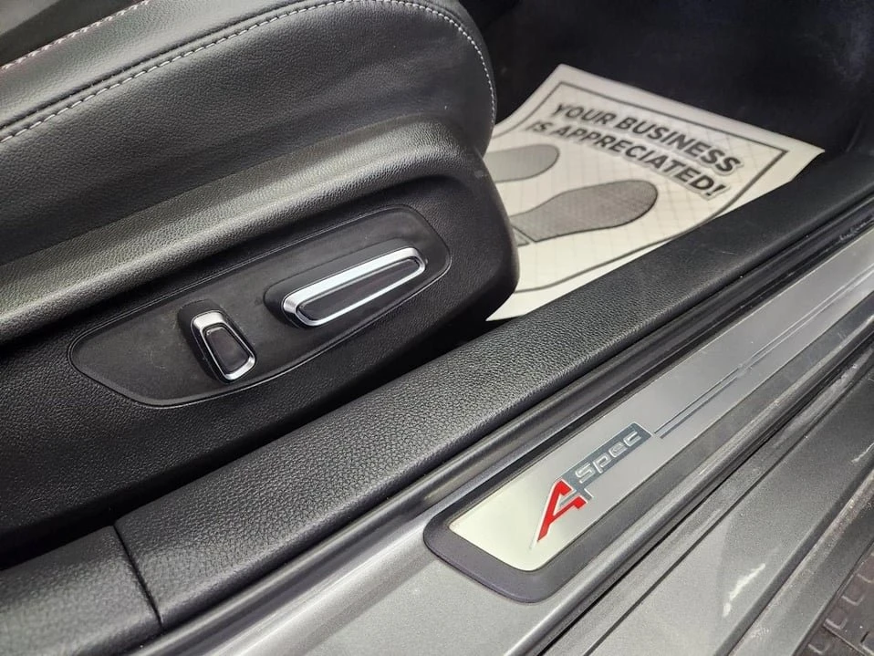 2023 Acura Integra 5th Gen - Image 10 of 20