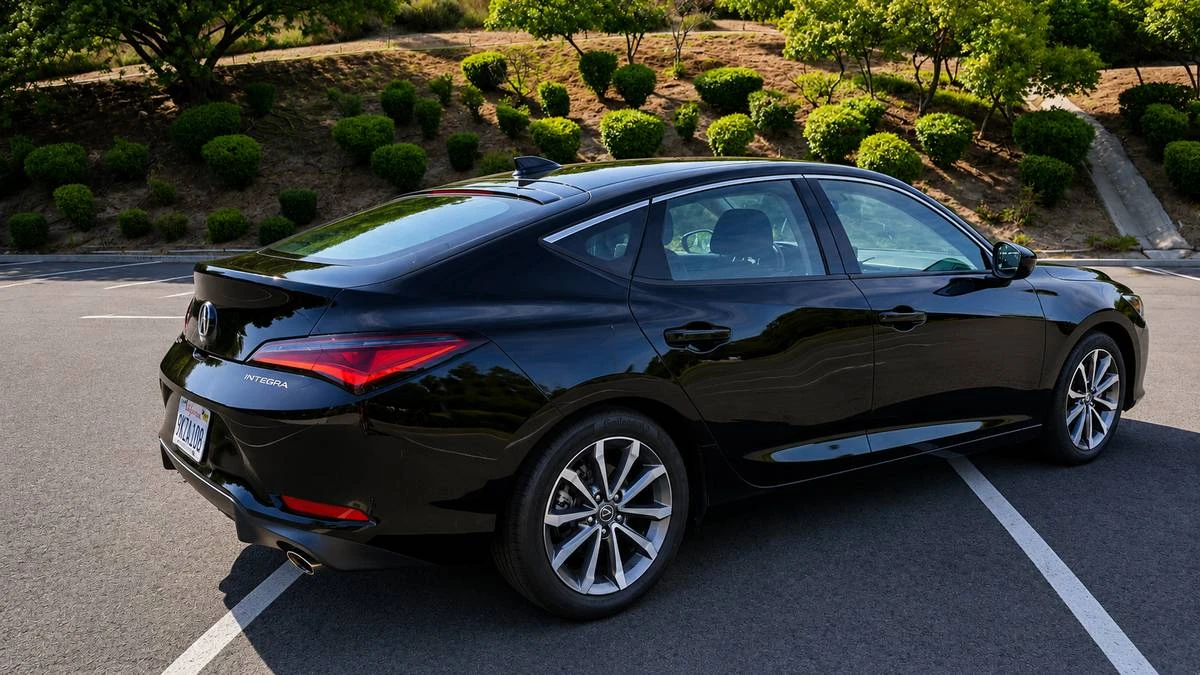 2023 Acura Integra - Image 5 of 8