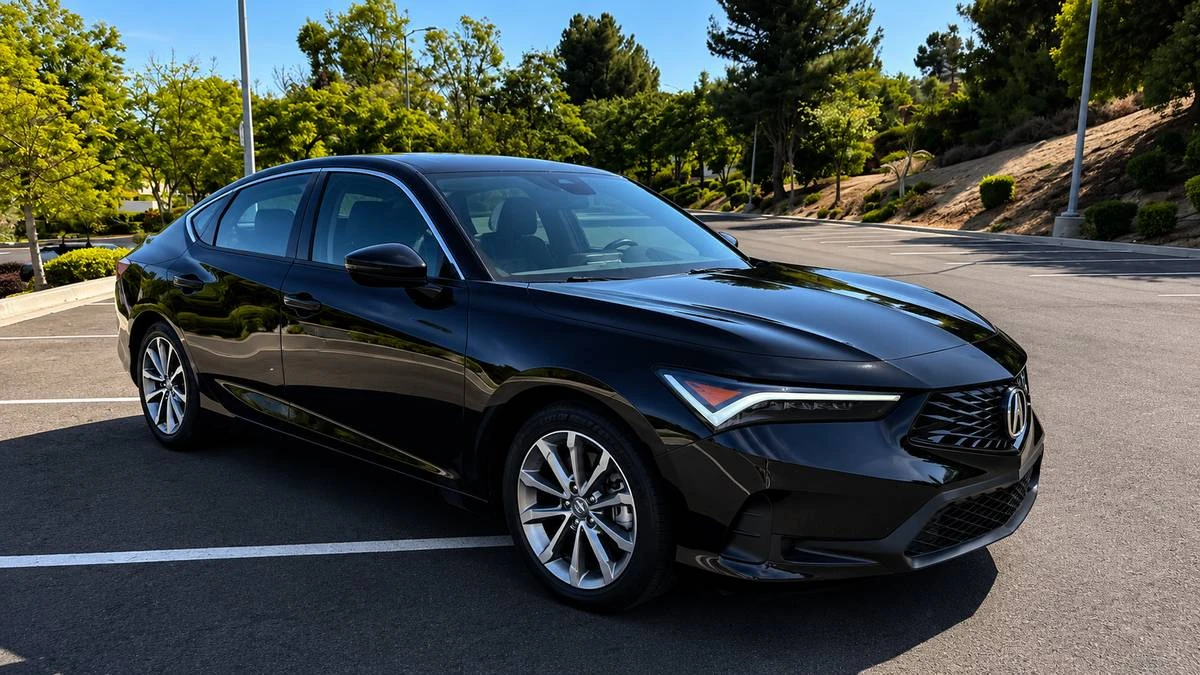 2023 Acura Integra - Image 2 of 8