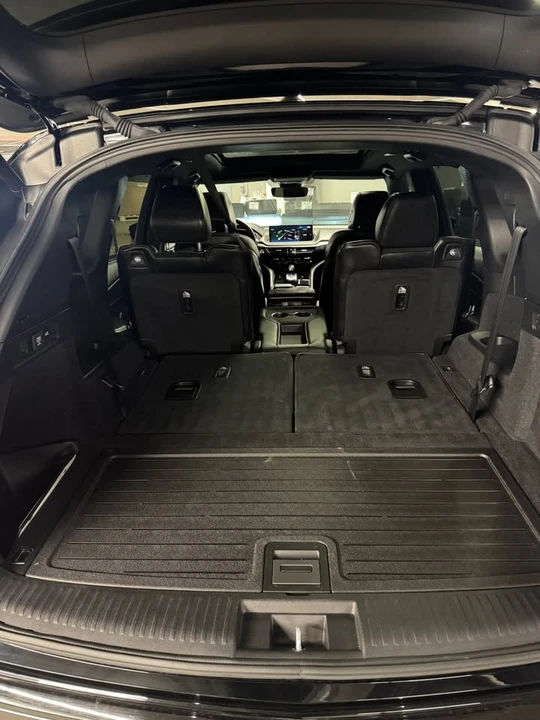 2023 Acura MDX 4th Gen - Image 15 of 20