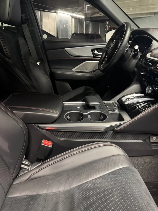 2023 Acura MDX 4th Gen - Image 10 of 20