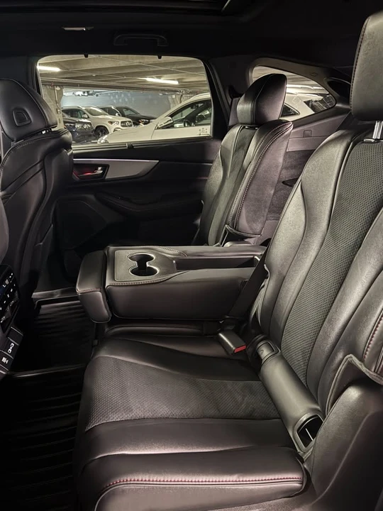 2023 Acura MDX 4th Gen - Image 14 of 20