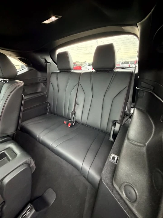 2023 Acura MDX 4th Gen - Image 11 of 15