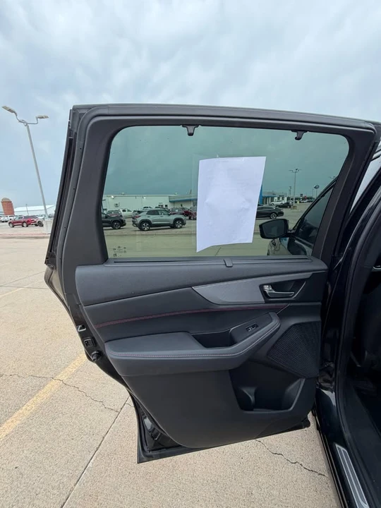 2023 Acura MDX 4th Gen - Image 9 of 15