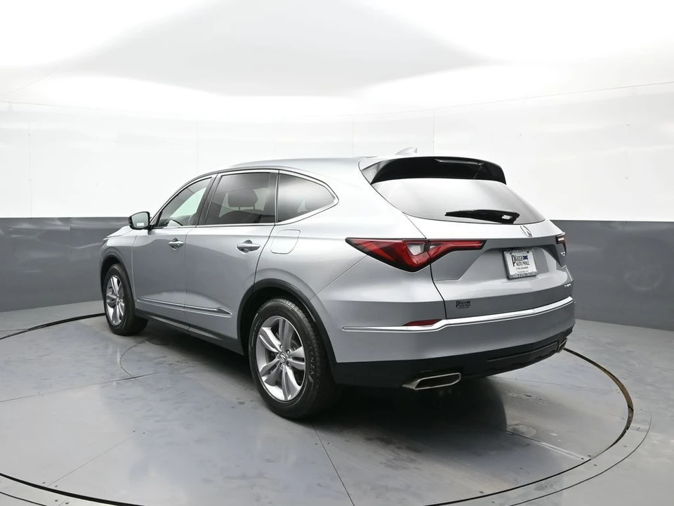 2023 Acura MDX 4th Gen - Image 8 of 21