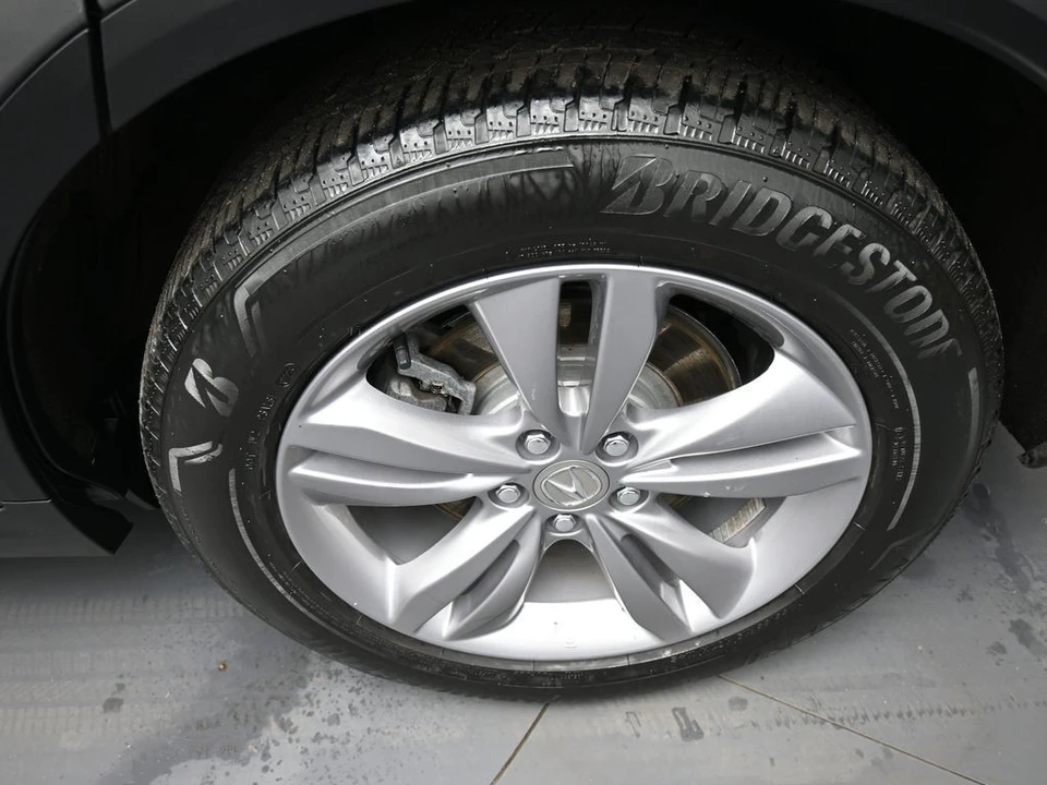 2023 Acura MDX 4th Gen - Image 15 of 21