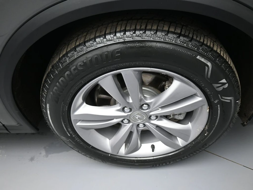 2023 Acura MDX 4th Gen - Image 13 of 21
