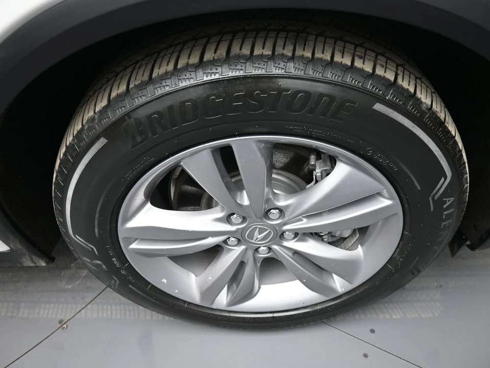 2023 Acura MDX 4th Gen - Image 13 of 21