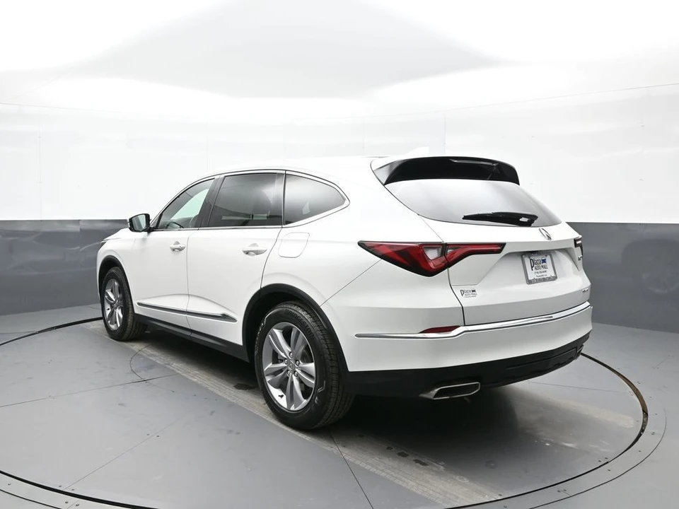 2023 Acura MDX 4th Gen - Image 8 of 21