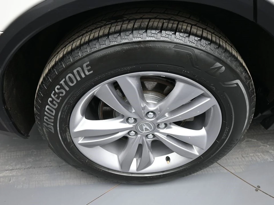 2023 Acura MDX 4th Gen - Image 12 of 21