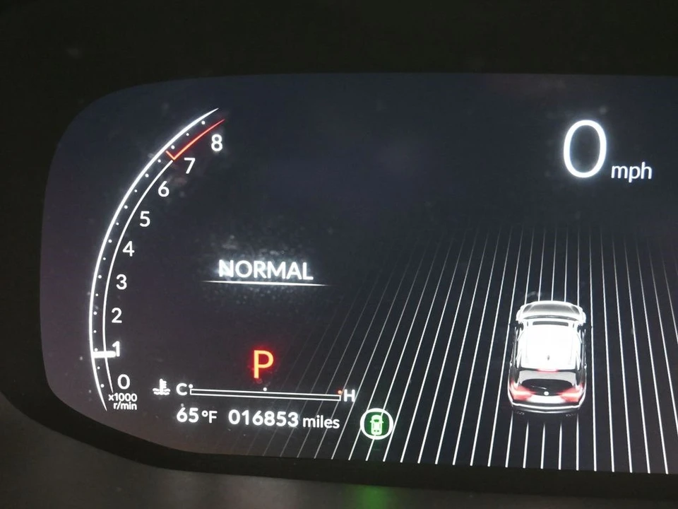 2023 Acura MDX 4th Gen - Image 16 of 21
