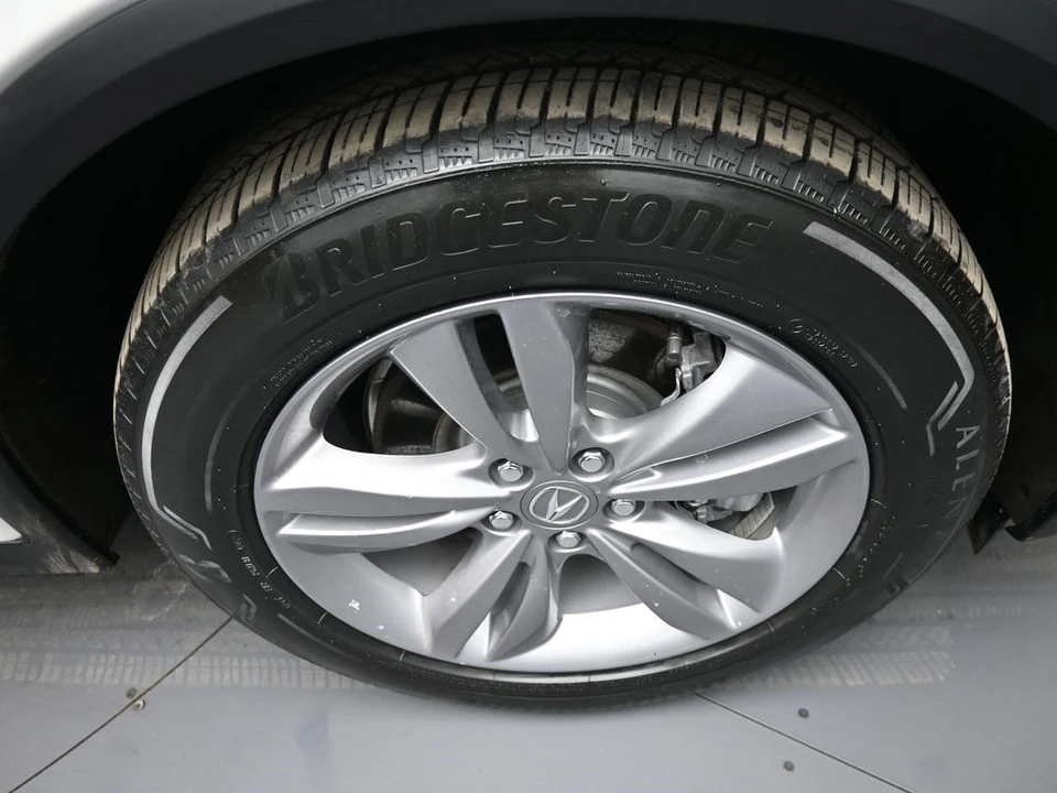 2023 Acura MDX 4th Gen - Image 13 of 21