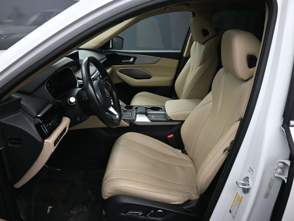 2023 Acura MDX 4th Gen - Image 19 of 21