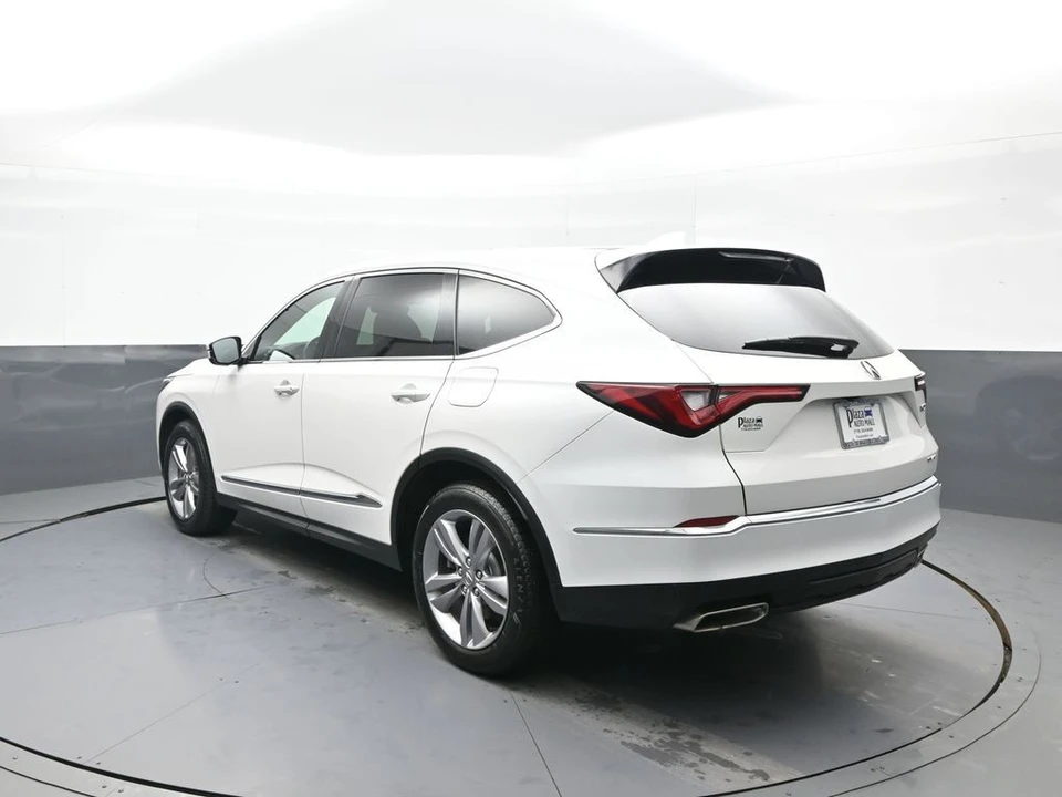 2023 Acura MDX 4th Gen - Image 8 of 21