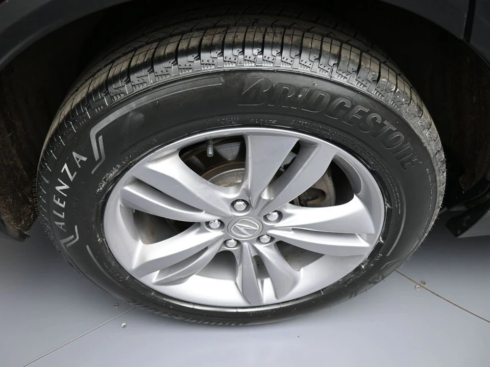 2023 Acura MDX 4th Gen - Image 12 of 21