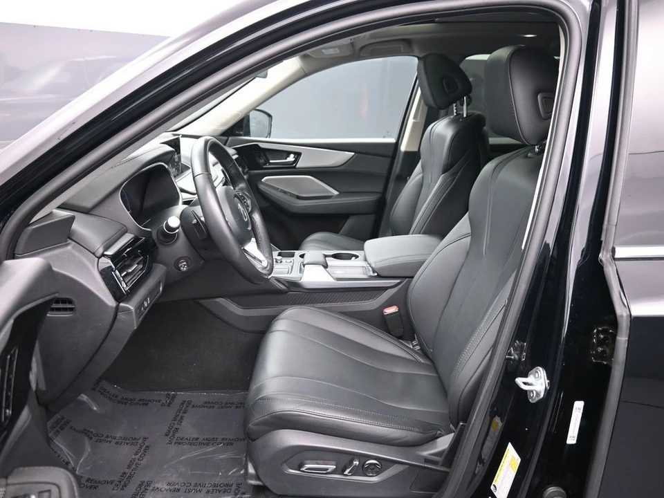 2023 Acura MDX 4th Gen - Image 19 of 21