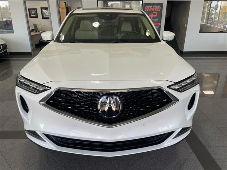 2023 Acura MDX 4th Gen - Image 9 of 31