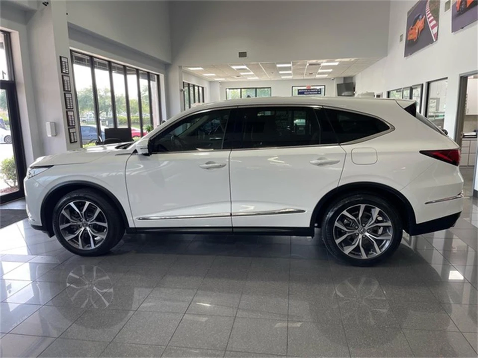 2023 Acura MDX 4th Gen - Image 2 of 31