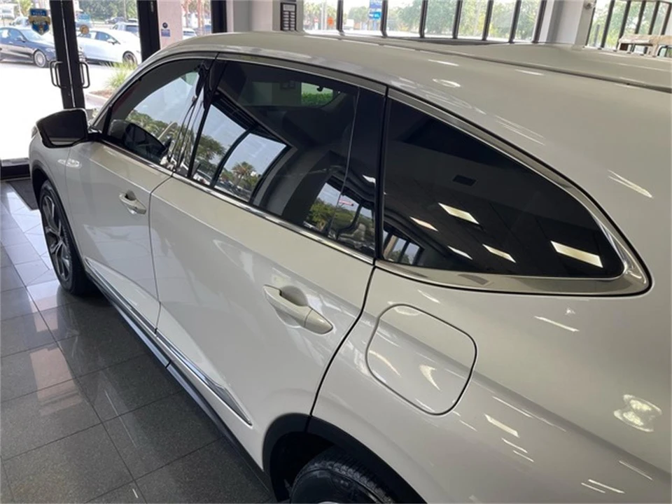 2023 Acura MDX 4th Gen - Image 14 of 31