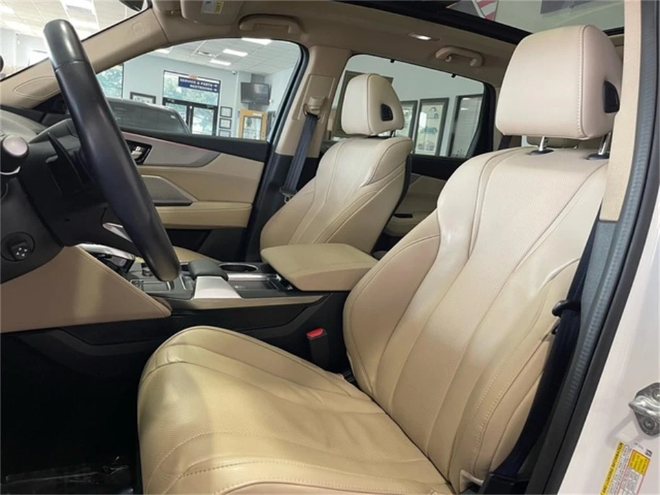 2023 Acura MDX 4th Gen - Image 26 of 31