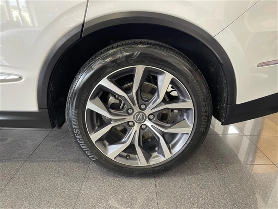2023 Acura MDX 4th Gen - Image 22 of 31