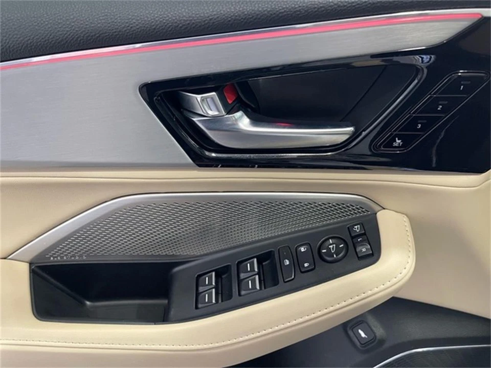 2023 Acura MDX 4th Gen - Image 24 of 31