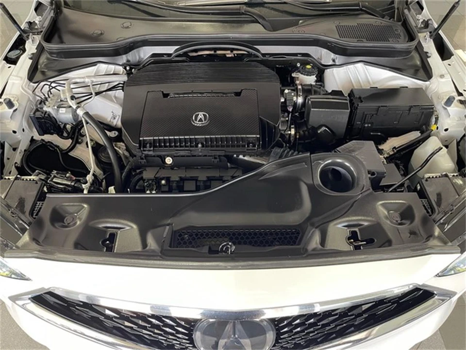 2023 Acura MDX 4th Gen - Image 20 of 31