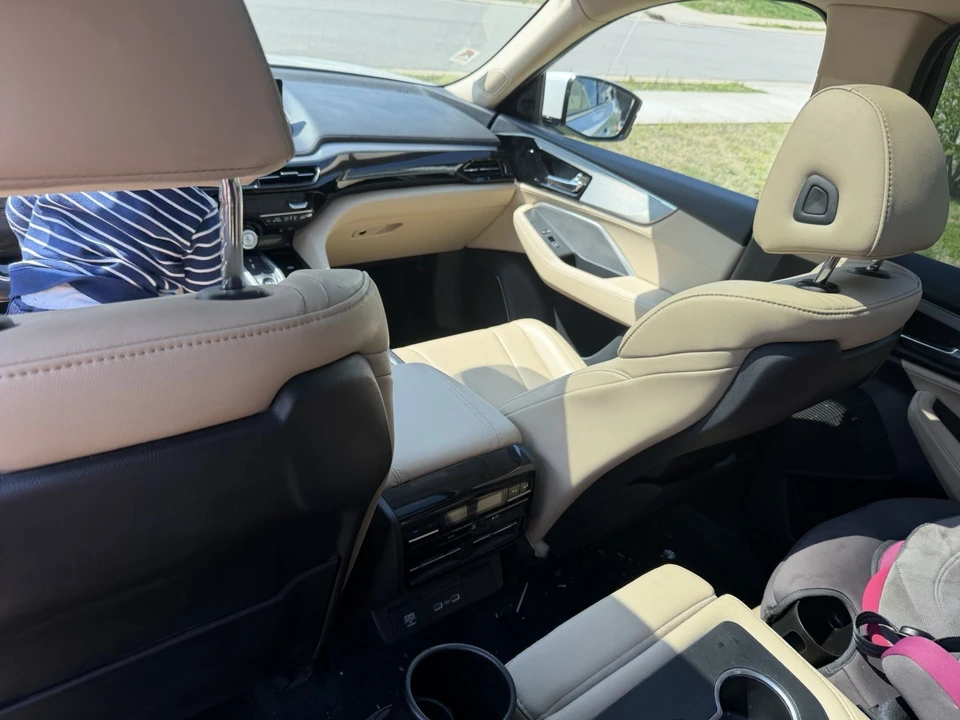 2023 Acura MDX 4th Gen - Image 12 of 15