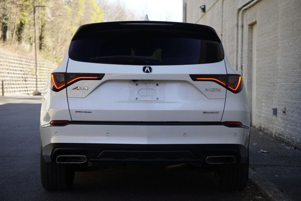 2023 Acura MDX 4th Gen - Image 6 of 12