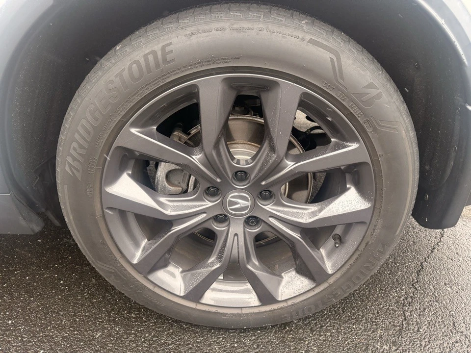 2023 Acura MDX 4th Gen - Image 13 of 21