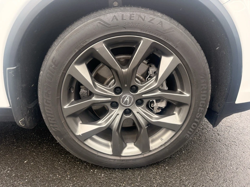 2023 Acura MDX 4th Gen - Image 9 of 21