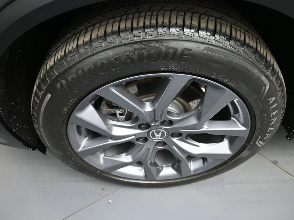 2023 Acura MDX 4th Gen - Image 14 of 21
