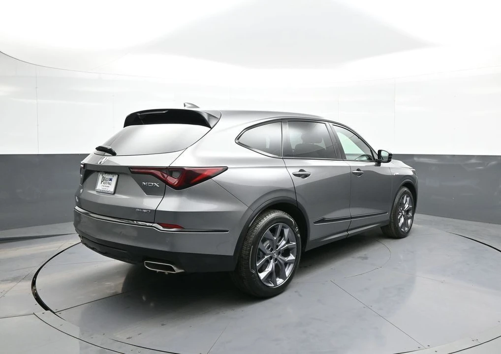 2023 Acura MDX 4th Gen - Image 6 of 21