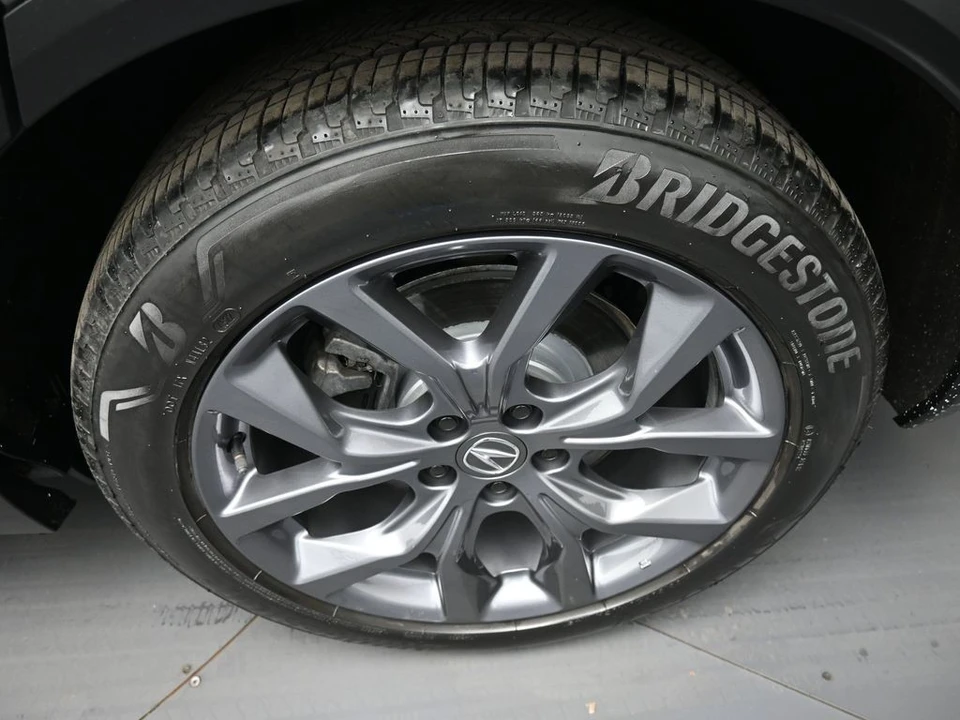 2023 Acura MDX 4th Gen - Image 15 of 21