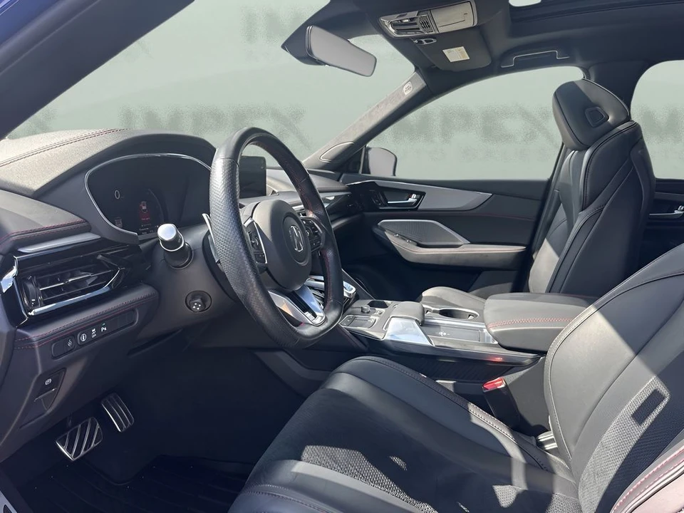 2023 Acura MDX 4th Gen - Image 9 of 12