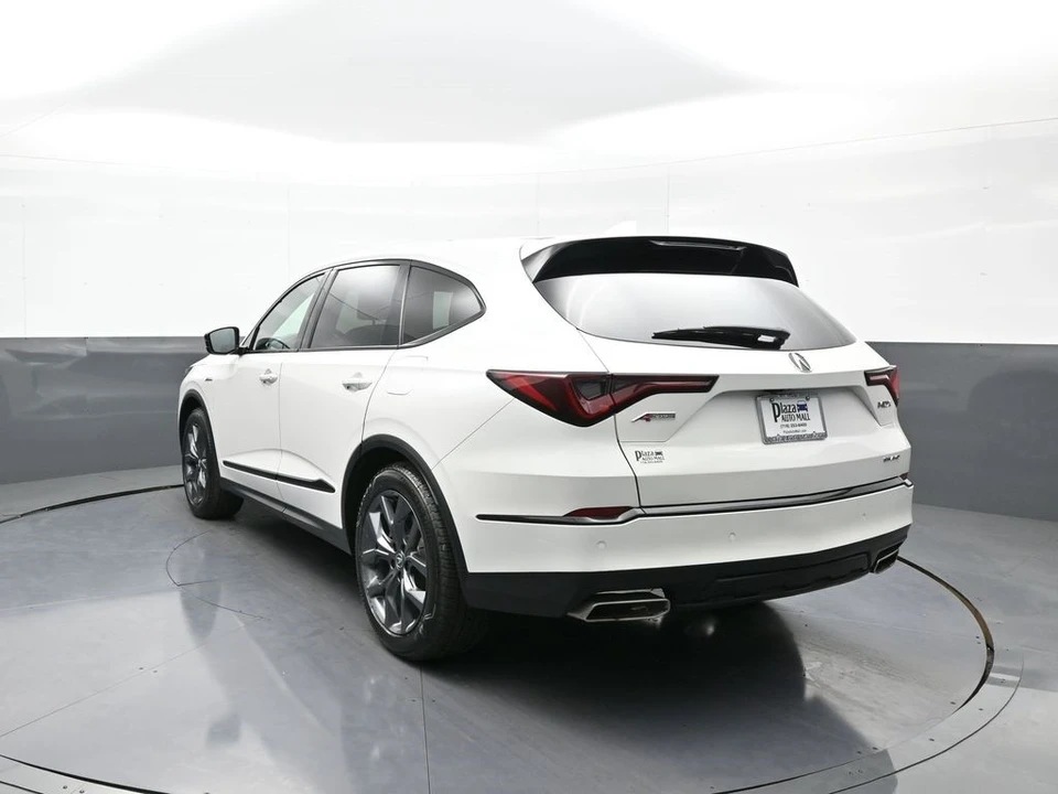 2023 Acura MDX 4th Gen - Image 8 of 21