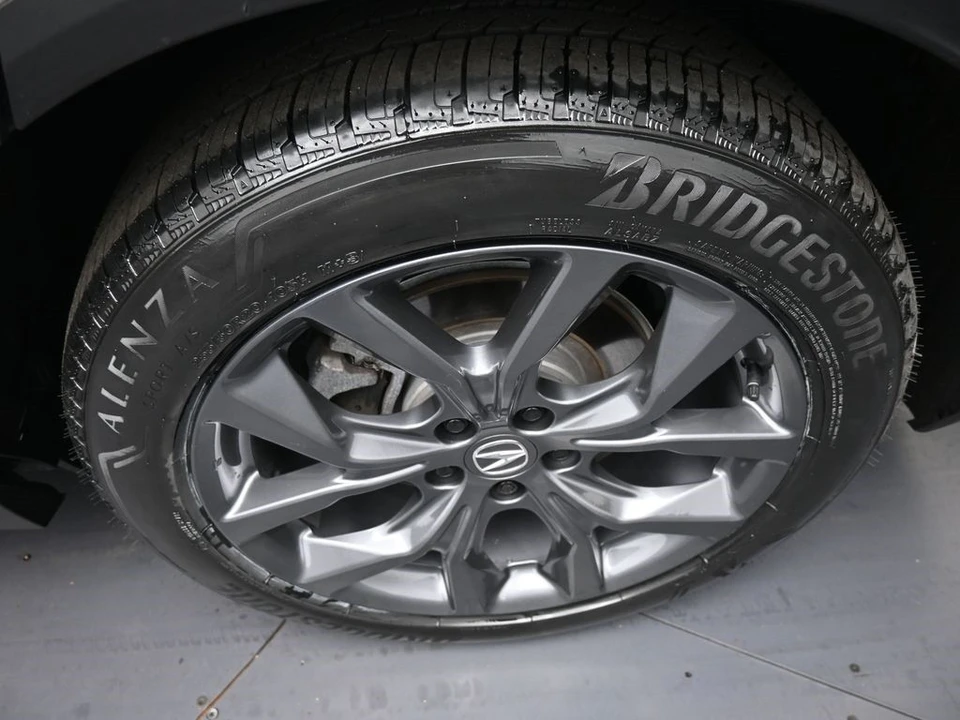 2023 Acura MDX 4th Gen - Image 15 of 21
