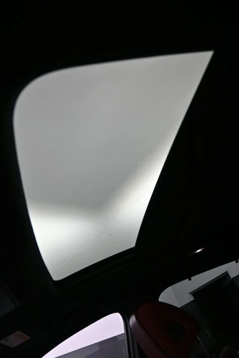 2023 Acura MDX 4th Gen - Image 18 of 21