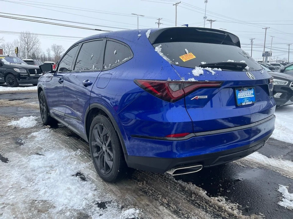 2023 Acura MDX 4th Gen - Image 6 of 12