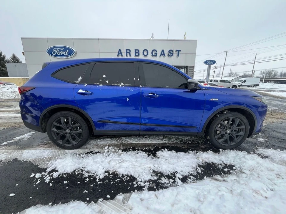 2023 Acura MDX 4th Gen - Image 2 of 12