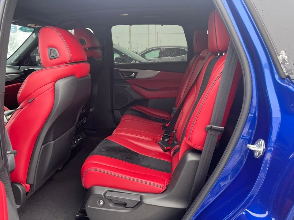 2023 Acura MDX 4th Gen - Image 11 of 12