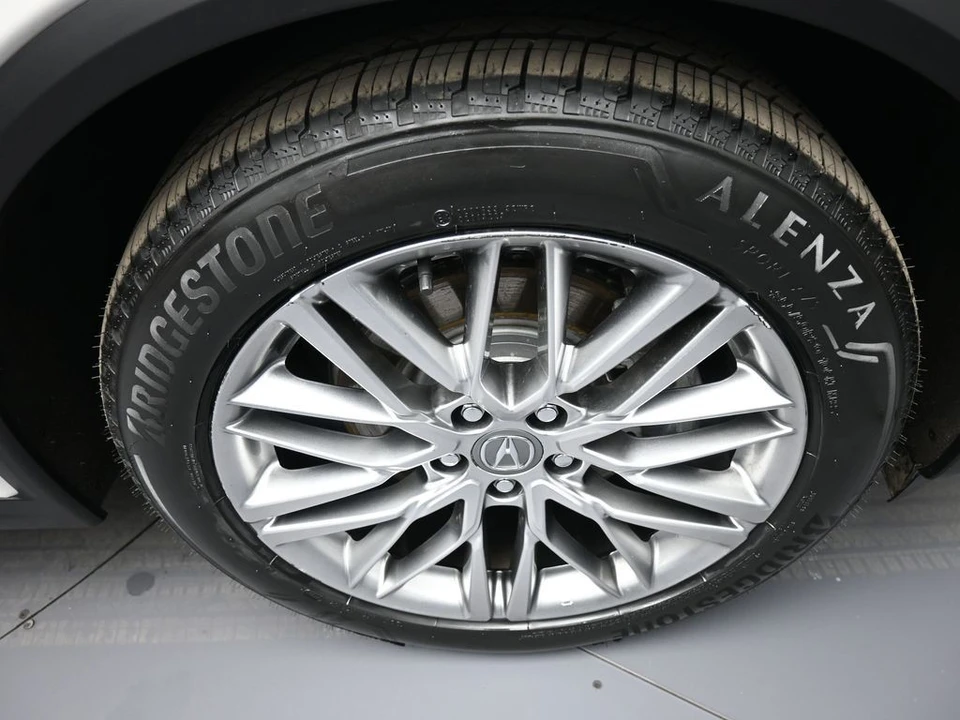 2023 Acura MDX 4th Gen - Image 13 of 21