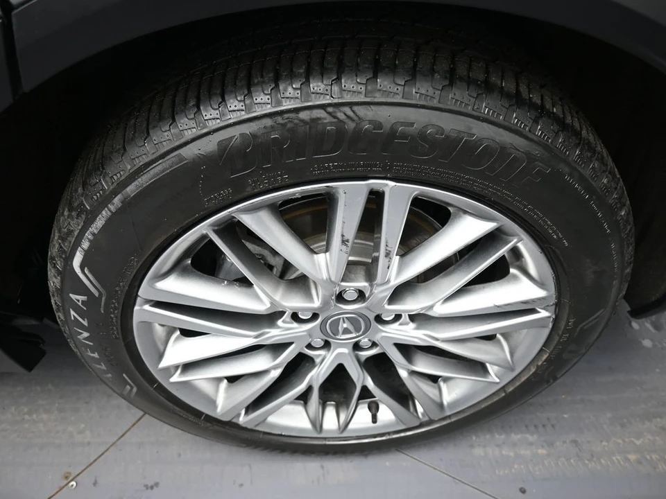 2023 Acura MDX 4th Gen - Image 15 of 21