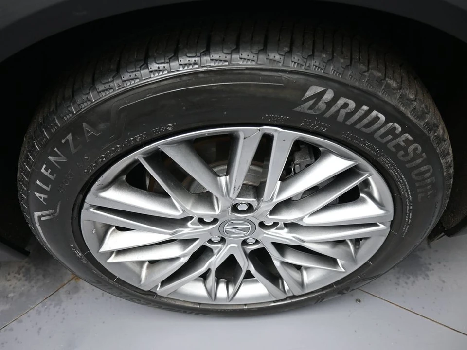 2023 Acura MDX 4th Gen - Image 13 of 21