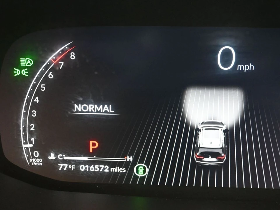 2023 Acura MDX 4th Gen - Image 16 of 21