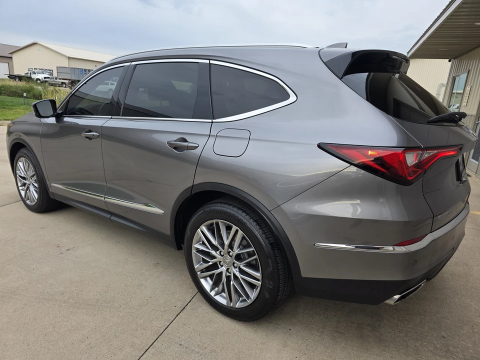 2023 Acura MDX 4th Gen - Image 2 of 31