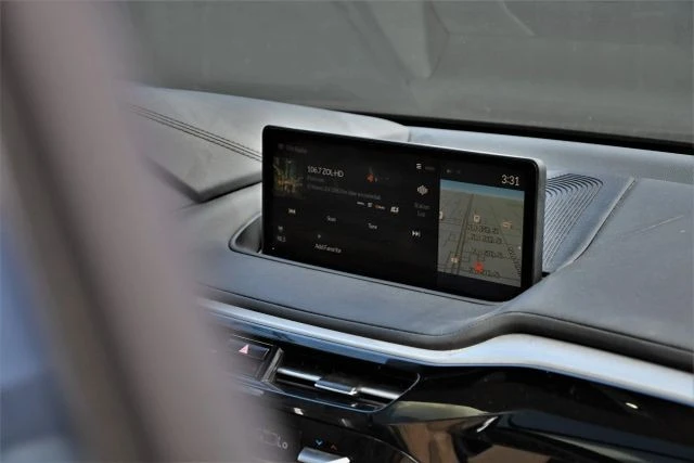 2023 Acura MDX 4th Gen - Image 11 of 21