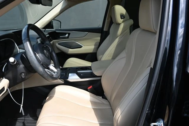 2023 Acura MDX 4th Gen - Image 16 of 21