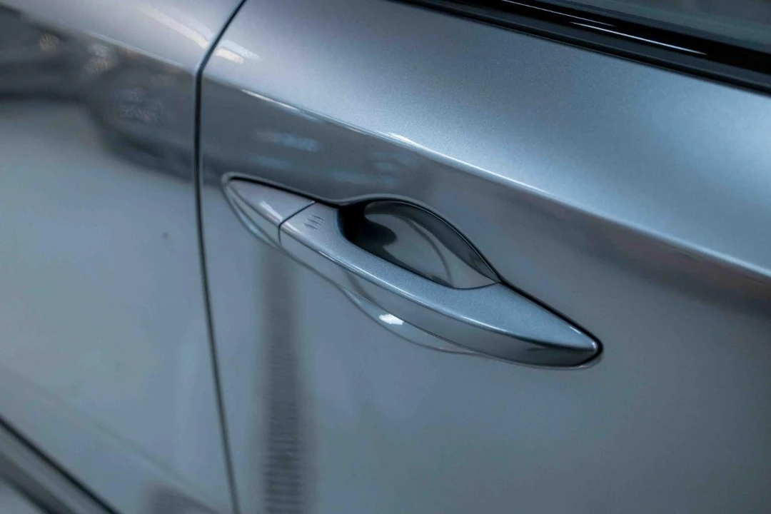 2023 Acura MDX 4th Gen - Image 19 of 21